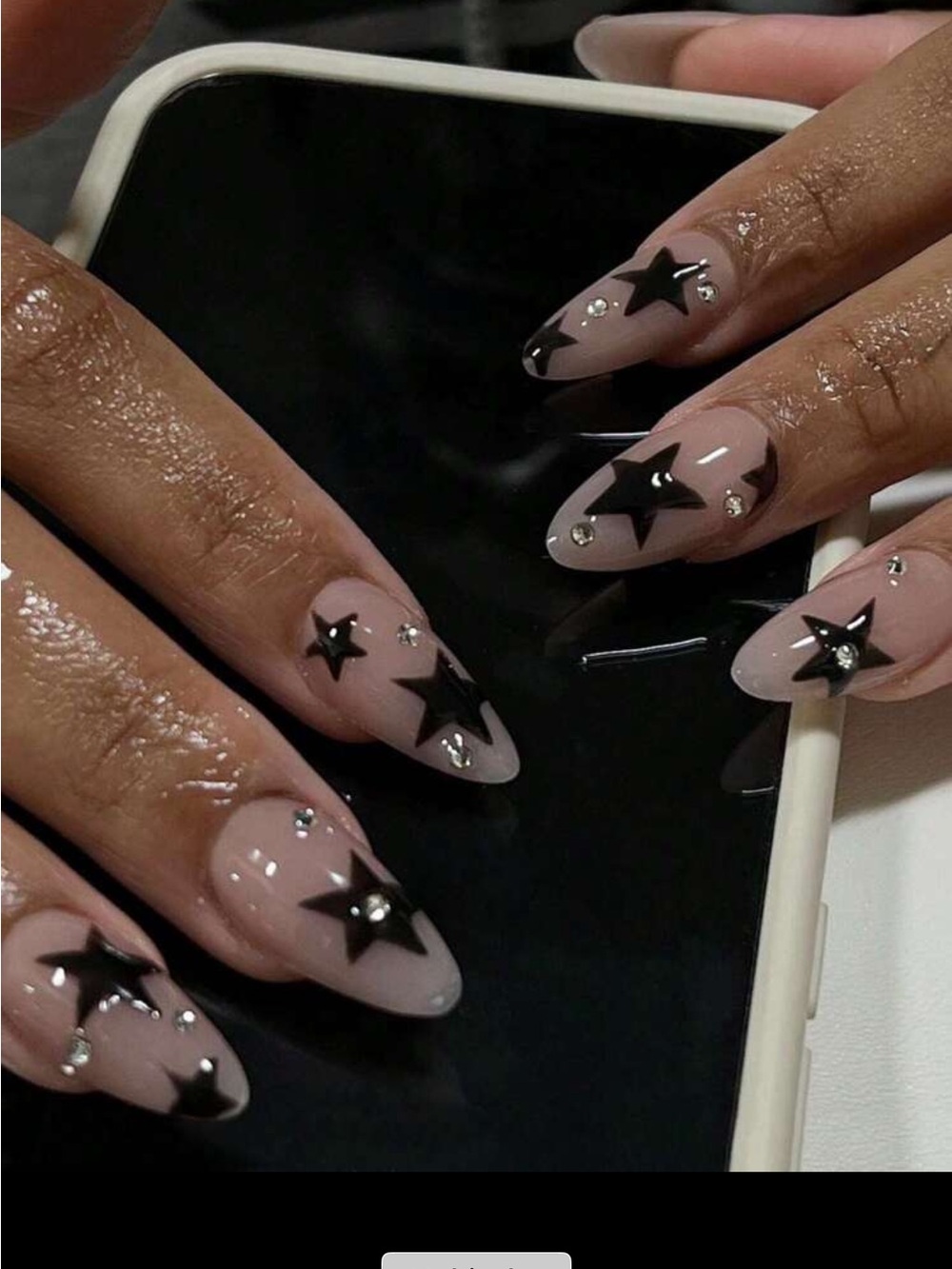 Stylish Black Star Nail Art - Women's Press-On Nails